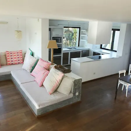 Ayo Private Pool And Garden House * Pals
